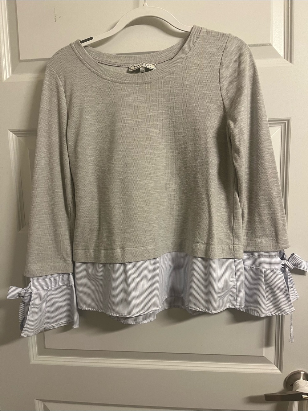 Layered Long-Sleeve Top with Stripe Hem and Tie Cuffs - Light Gray